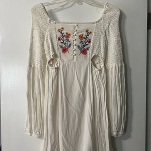 White dress with floral detail. Size Small.